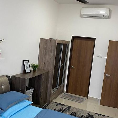 Family Stay, Sepang Klia, Free 2 Parking&Unifi Kültér fotó